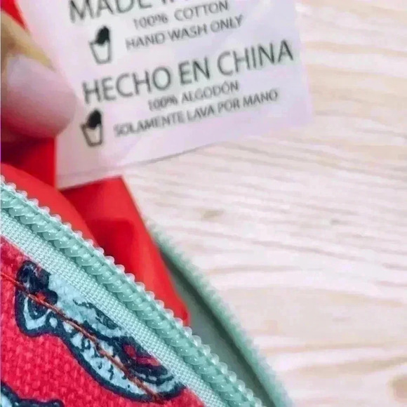 Martha’s Vineyard Coral Blue Mermaid Wristlet Cosmetic Accessory Bag - Picture 4 of 9